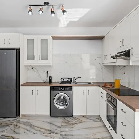 Seacrest Garden By Nomads