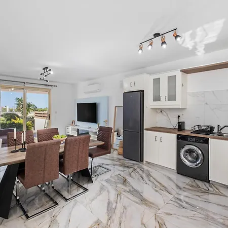 Appartement Seacrest Garden By Nomads